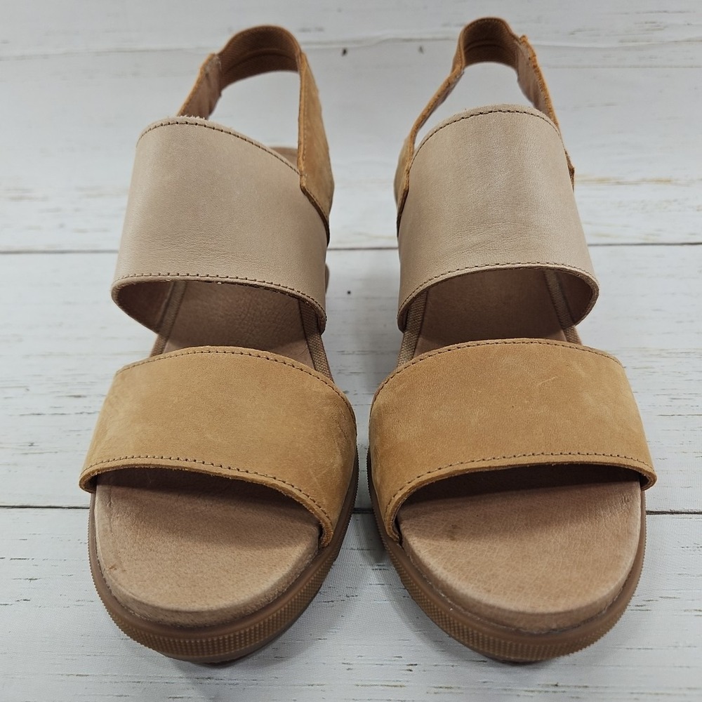 Sorel Joanie II Sandals‎ Womens 8.5 Brown Tan Leather Strappy Platform Wedge Lug - Picture 2 of 9